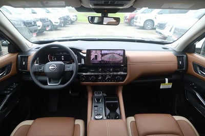 2026 Nissan Pathfinder Platinum