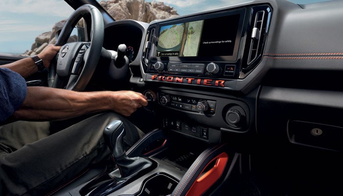 Bommarito Nissan Ballwin in Ballwin MO