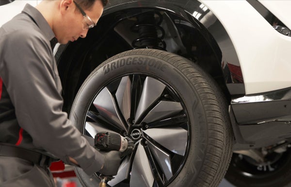 Bommarito Nissan Ballwin in Ballwin MO